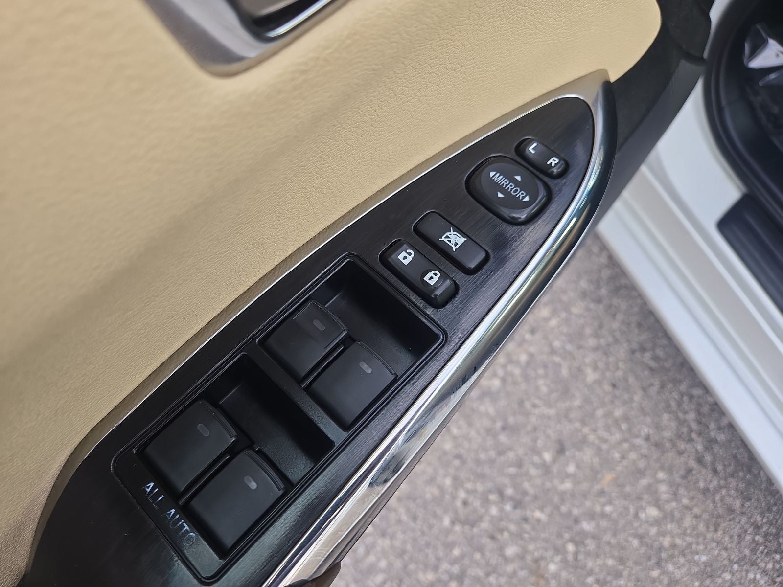 2018 Toyota Avalon Base