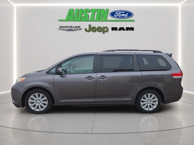 2012 Toyota Sienna XLE 7 Passenger
