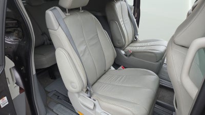 2012 Toyota Sienna XLE 7 Passenger