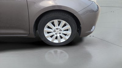 2012 Toyota Sienna XLE 7 Passenger