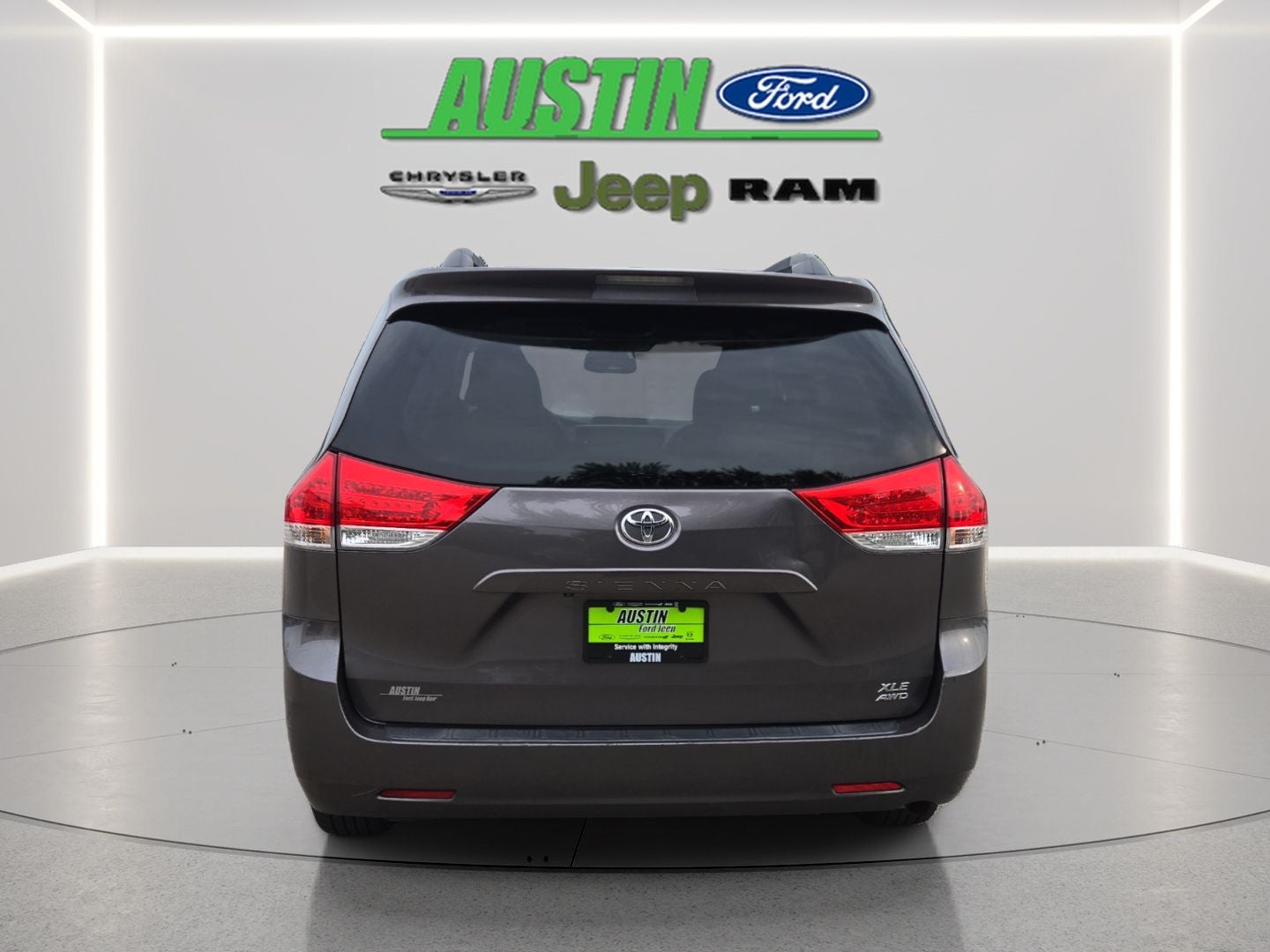 2012 Toyota Sienna XLE 7 Passenger