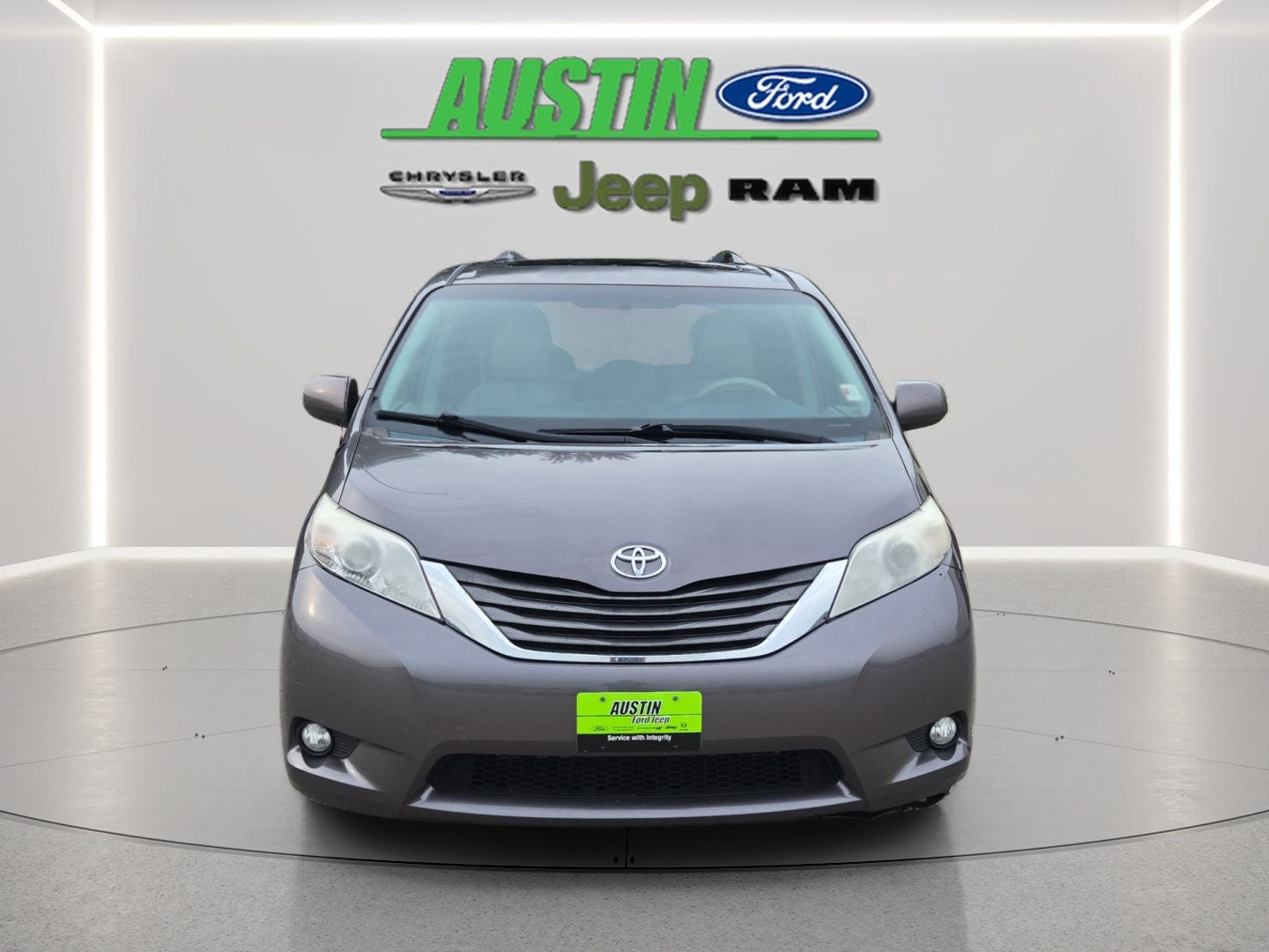 2012 Toyota Sienna XLE 7 Passenger