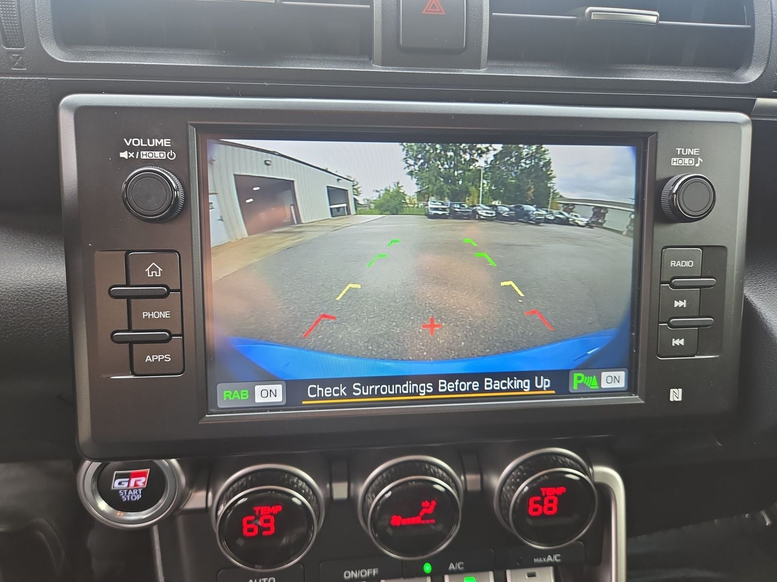 2024 Toyota GR86 Premium