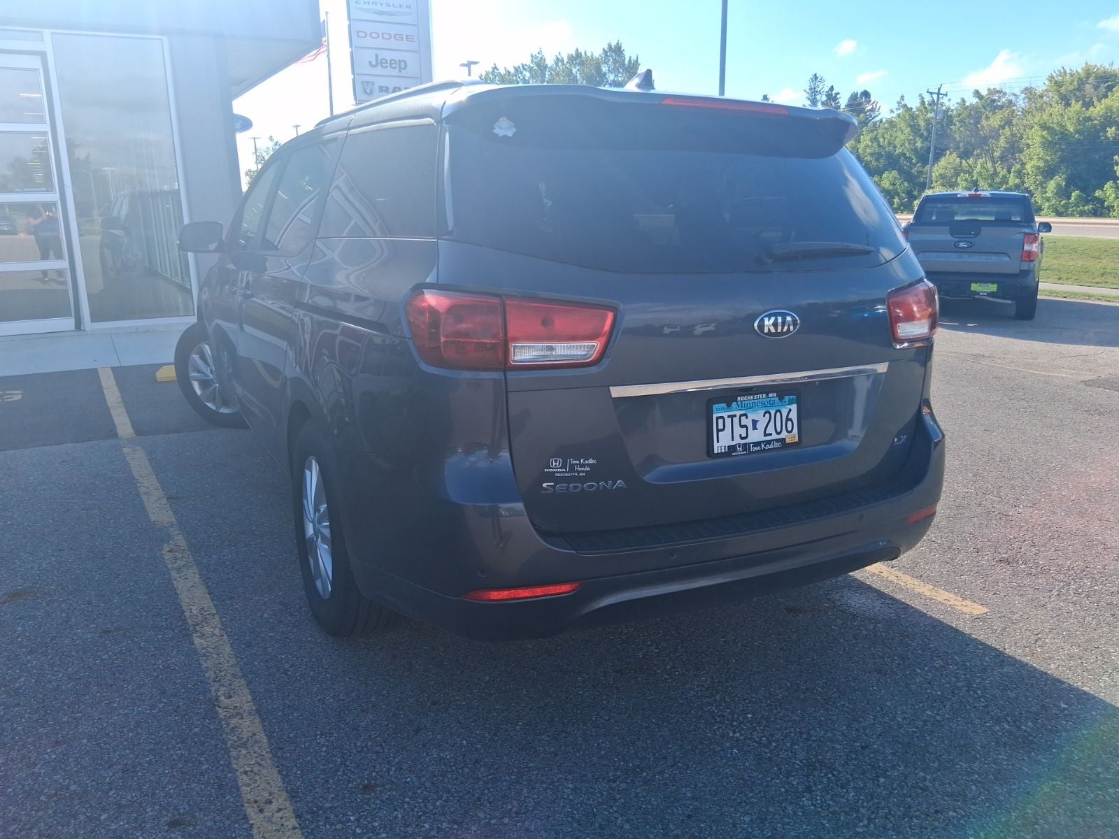 2017 Kia Sedona LX