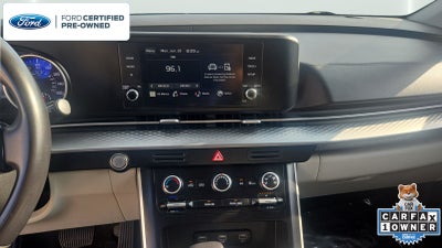 2023 Kia Carnival MPV LX Seat Package