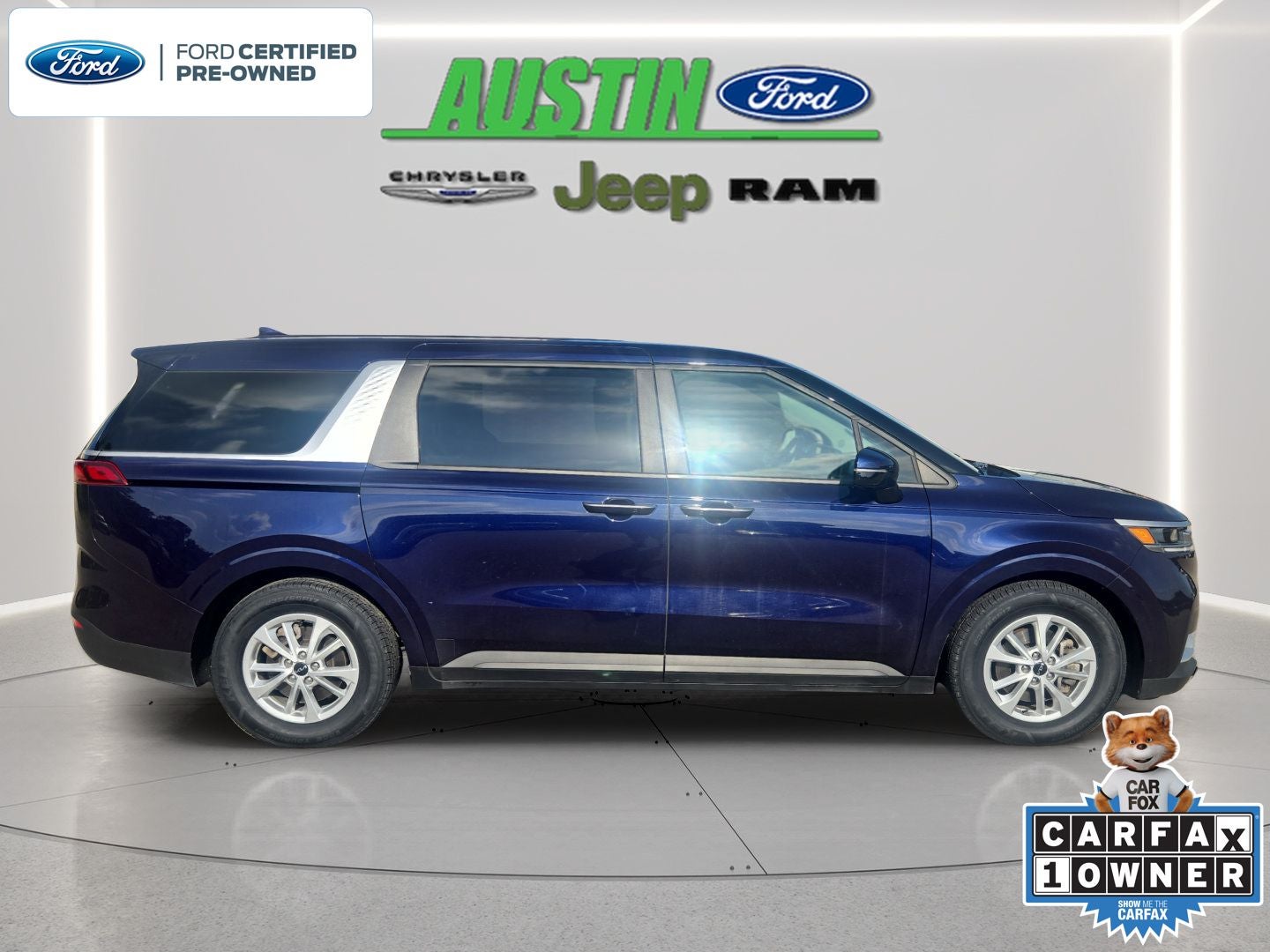 2023 Kia Carnival MPV LX Seat Package