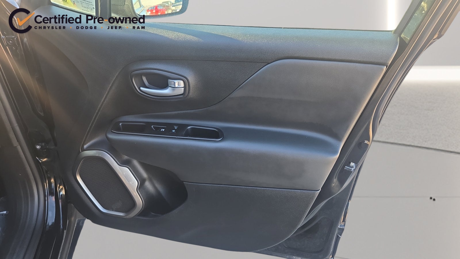 2023 Jeep Renegade Latitude 4x4