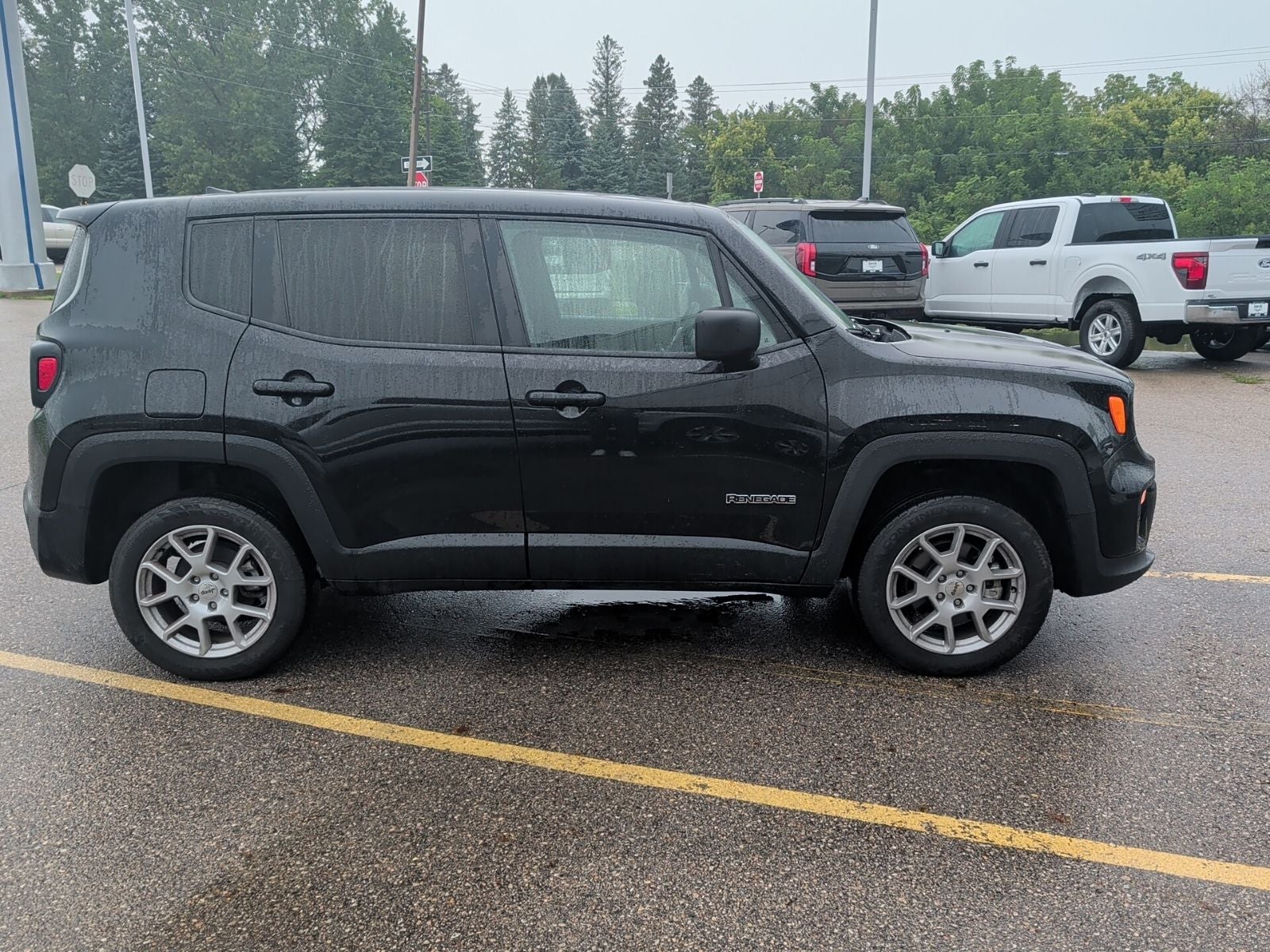2023 Jeep Renegade Latitude