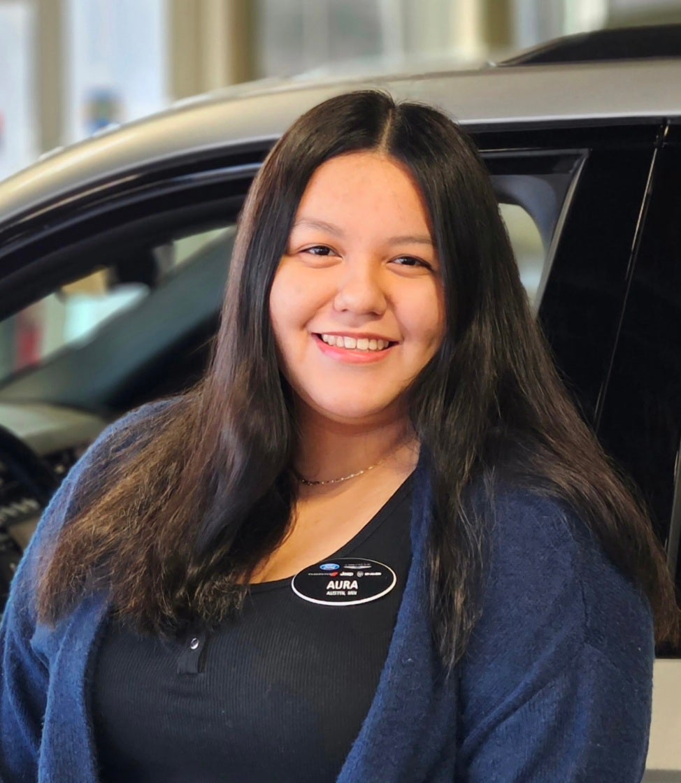 Aura Serrano (habla español)